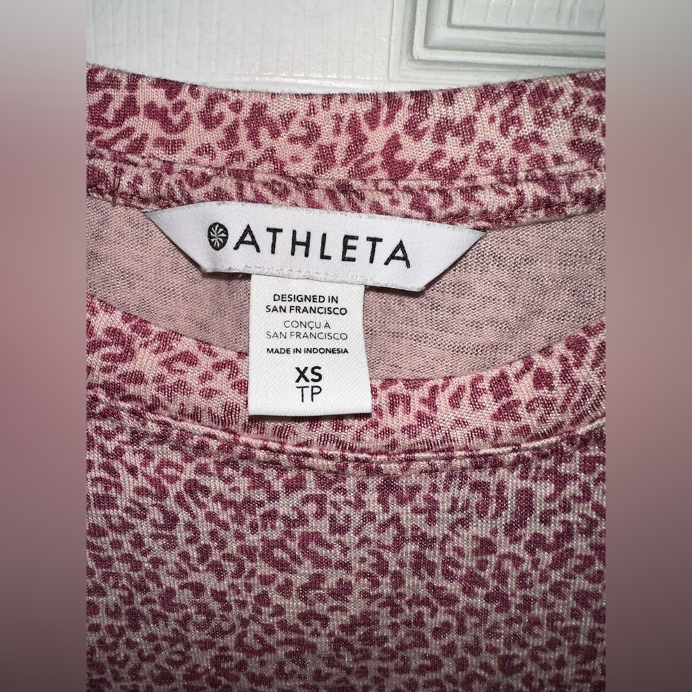 Athleta Leopard Print Pink Sleeveless Muscle Tee (XS) - Picture 13 of 16